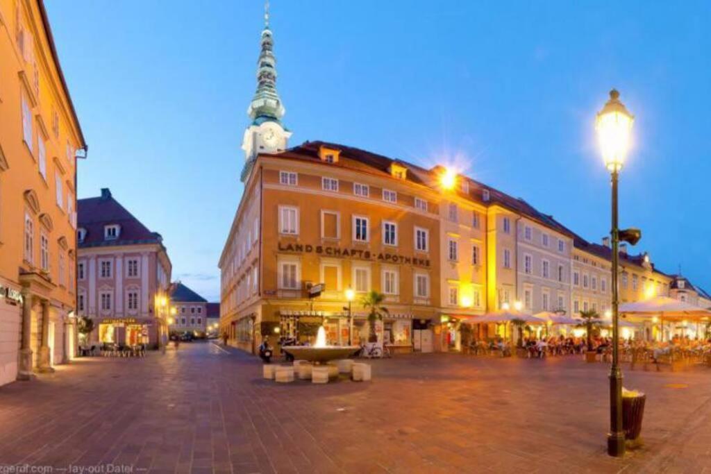 Moderne Innenstadtwohnung Klagenfurt Klagenfurt am Woerthersee Esterno foto